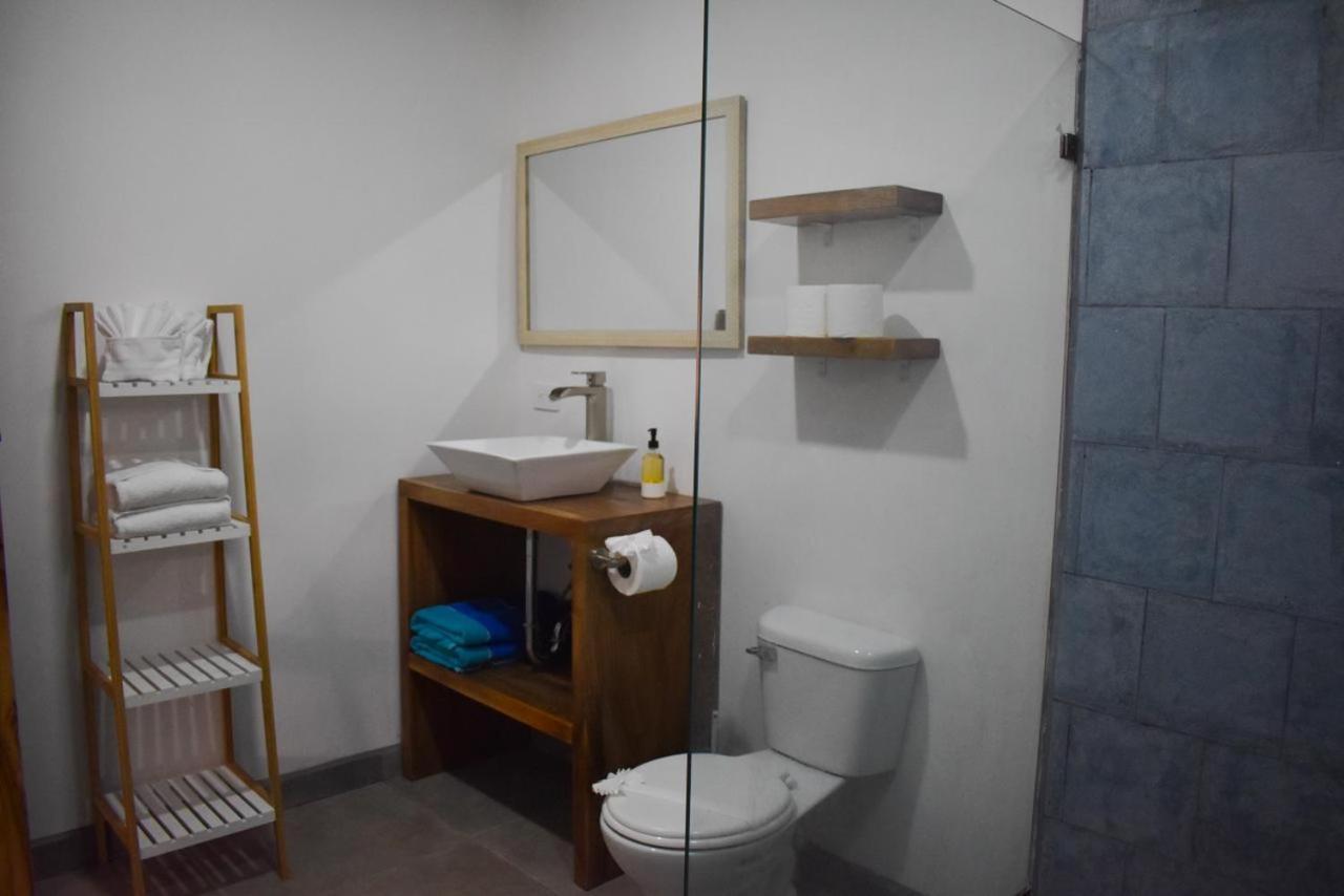 Playa Junquillal Blue Window Boutique Villas Hotel מראה חיצוני תמונה