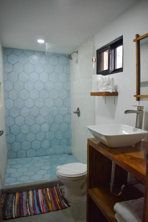 Playa Junquillal Blue Window Boutique Villas Hotel מראה חיצוני תמונה