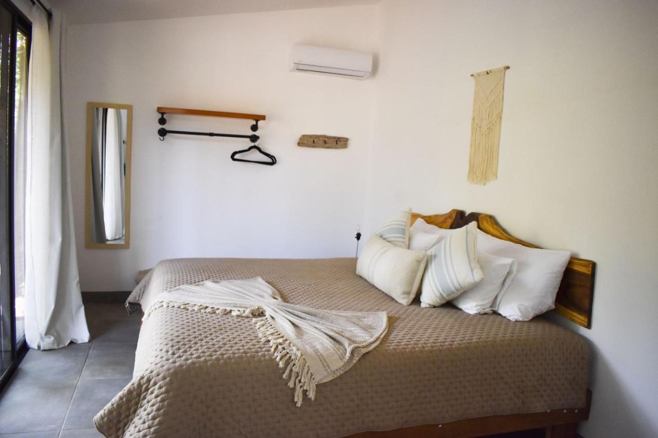 Playa Junquillal Blue Window Boutique Villas Hotel מראה חיצוני תמונה
