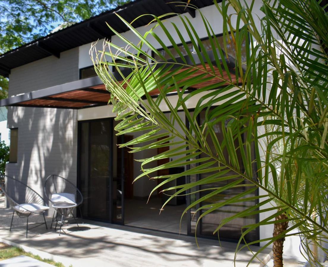 Playa Junquillal Blue Window Boutique Villas Hotel מראה חיצוני תמונה